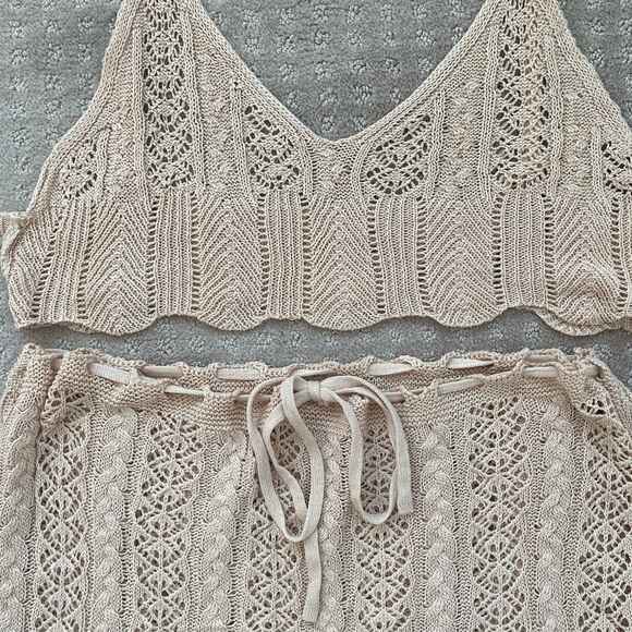 Amazon Set- Size Small - Picture 2 of 3